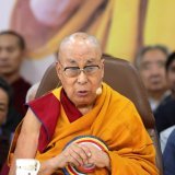 Le Dalaï Lama a fêté dimanche ses 90 ans au monastère de McLeod Ganj, dans le nord de l'Inde, où il vit en exil depuis 1959. KEYSTONE/EPA/HARISH TYAGI